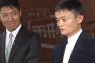 娱乐新闻吃瓜群众,吃瓜群众揭秘明星幕后故事