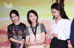 娱乐圈吃瓜小群众,揭秘吃瓜群众的狂欢盛宴